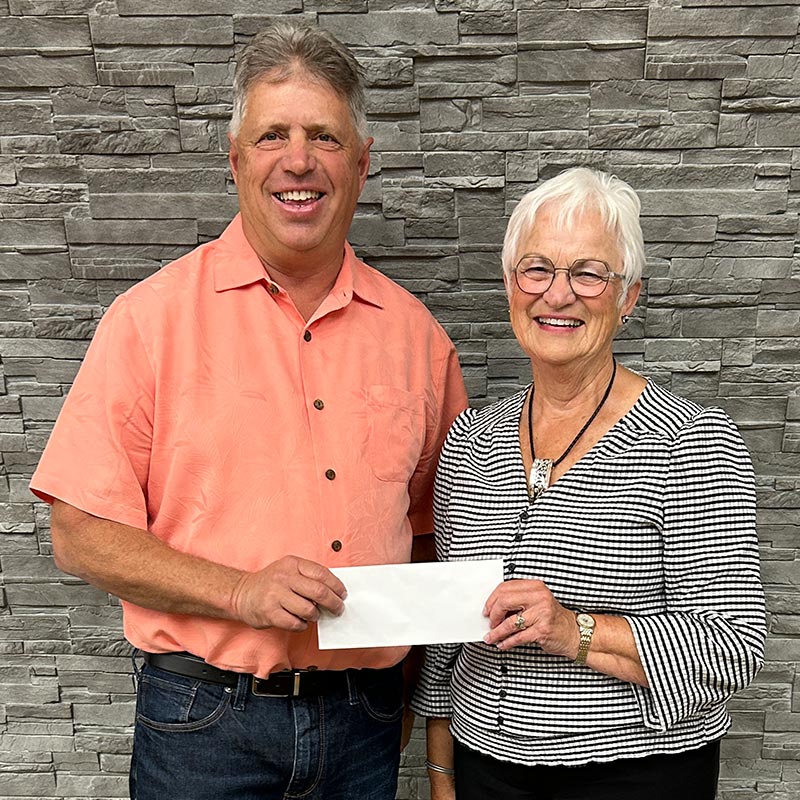 Glenboro Area Foundation contributes to clinic project